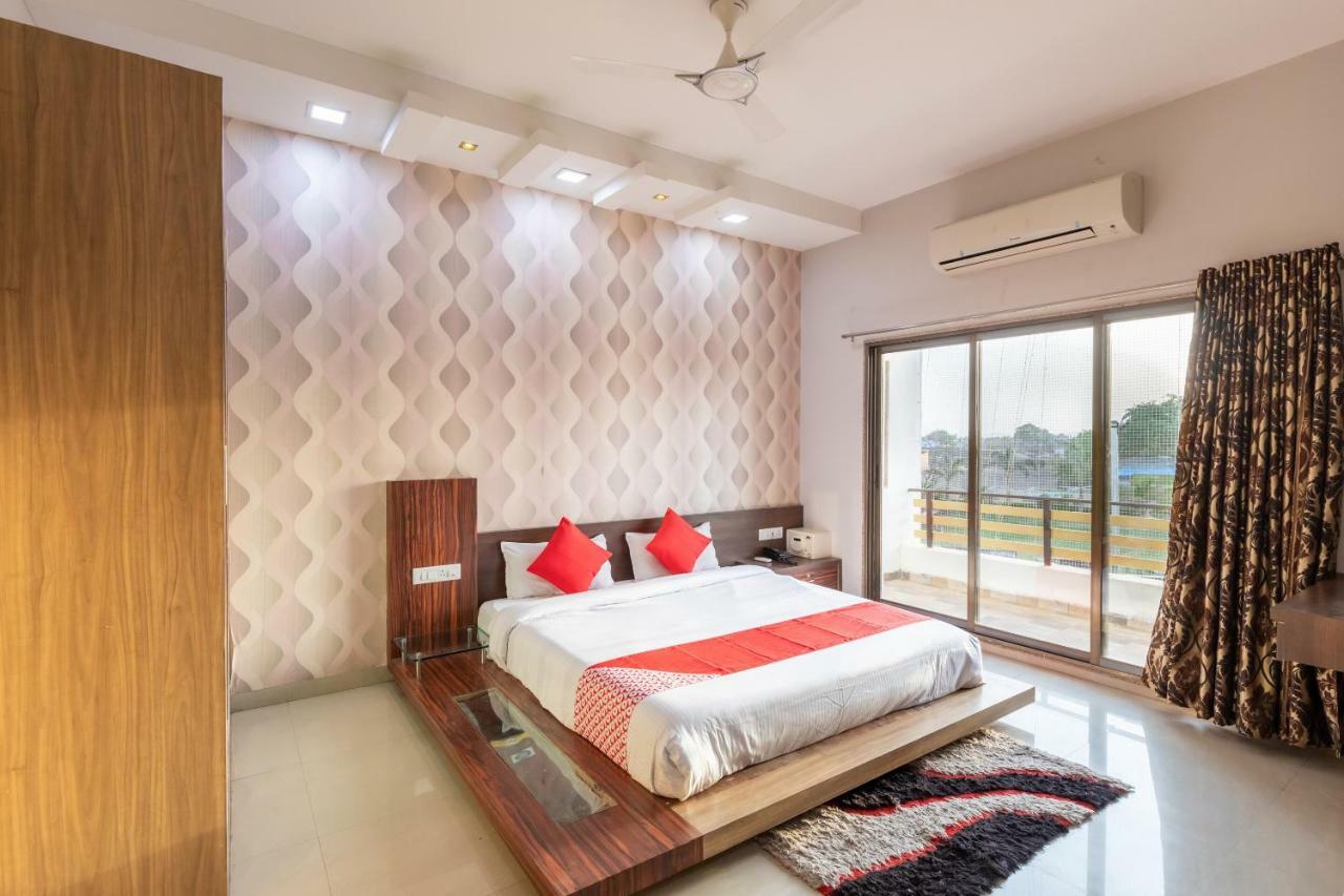 Oyo 42910 Hotel Rudra Palace Ratlām Camera foto