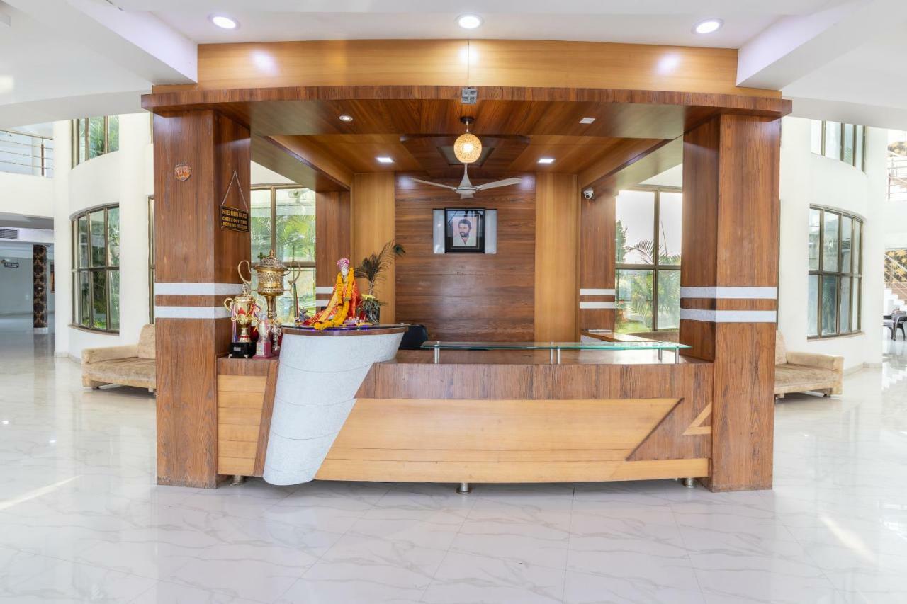 Oyo 42910 Hotel Rudra Palace Ratlām Esterno foto
